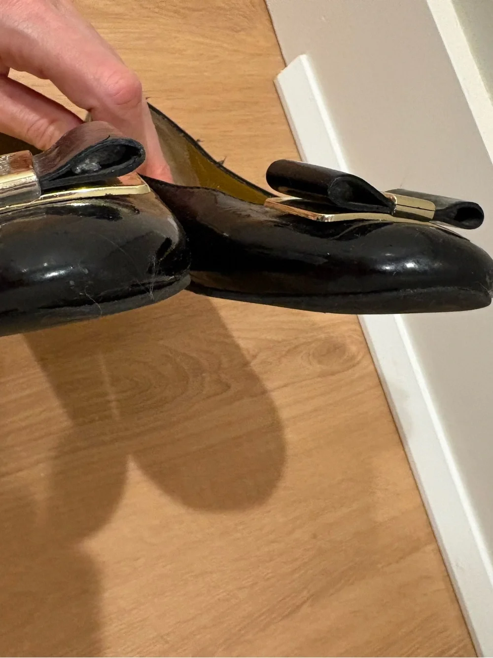kate spade Black Patent Bow Flats size 9.5
